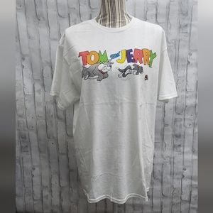 NWT*Retro Tom and Jerry Graphic T-Shirt, Size Large